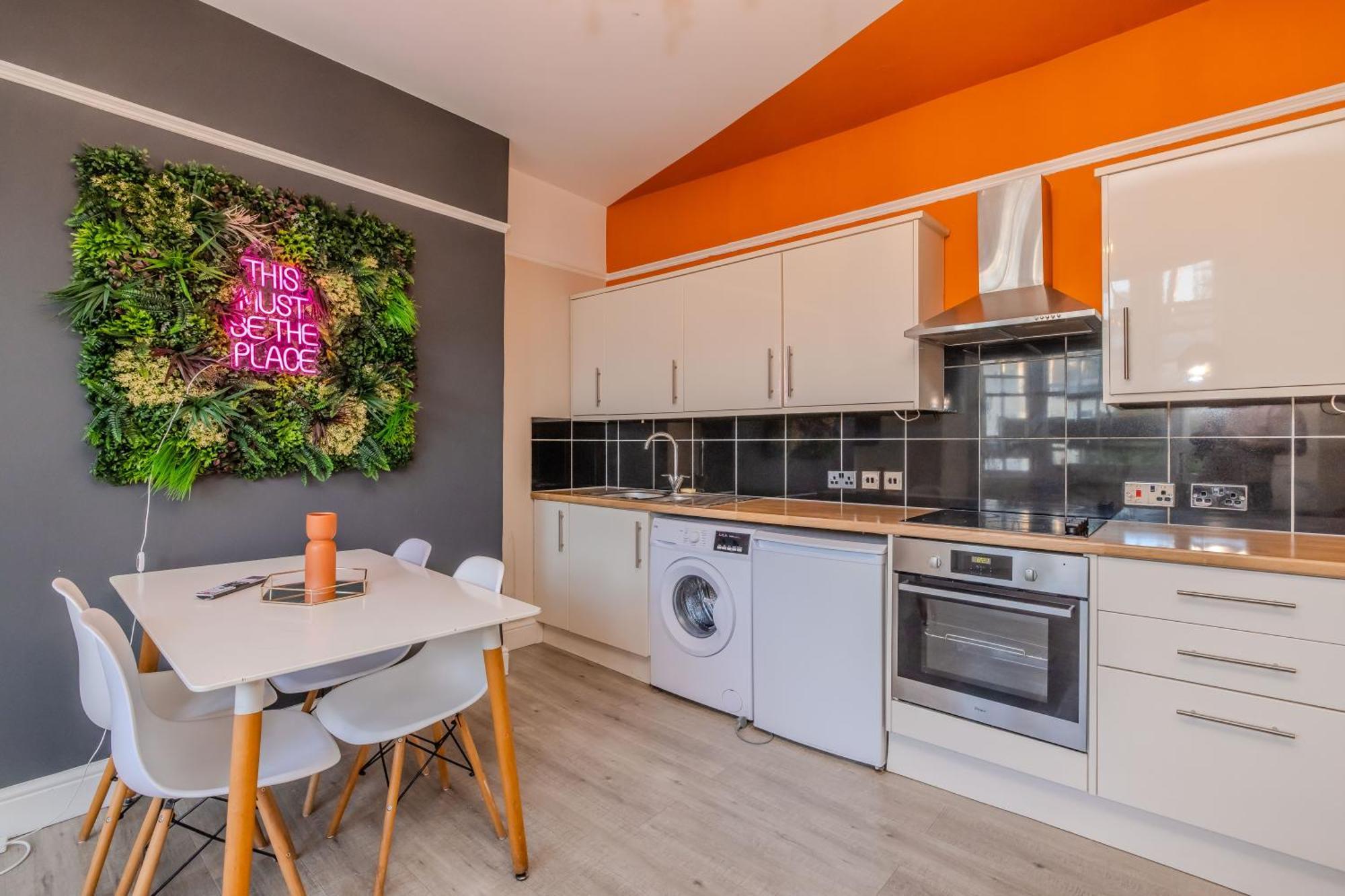 2 Bedroom Flat Next To Brighton Beach Sleep 6 المظهر الخارجي الصورة